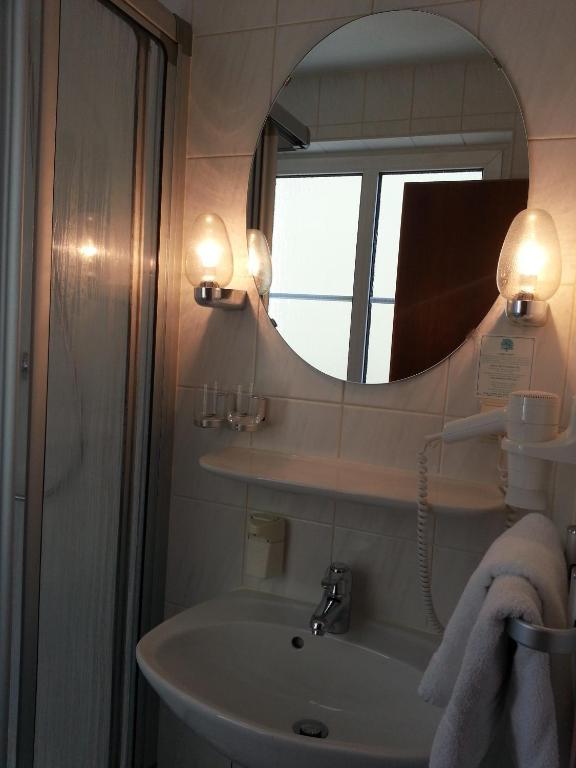 Hotel Sonne Leinfelden-Echterdingen Zimmer foto